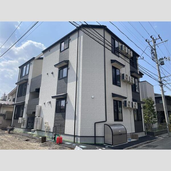 ウェルスビスタ連坊の外観