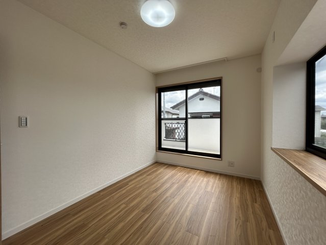 川越市山田　4LDK+カースペース2台付き　中古戸建の洋室