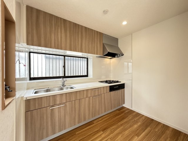 川越市山田　4LDK+カースペース2台付き　中古戸建のキッチン