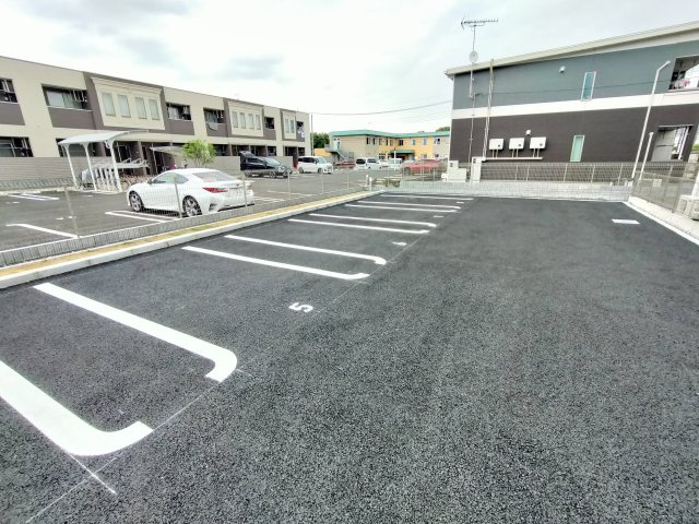 チクラミーノの駐車場