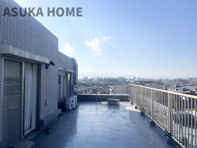 Ｄ′クラディア瀬谷のバルコニー|48.09㎡の広いルーフバルコニー完備です♪テーブルを置いたりなど使い方を考えるのも楽しみですね♪