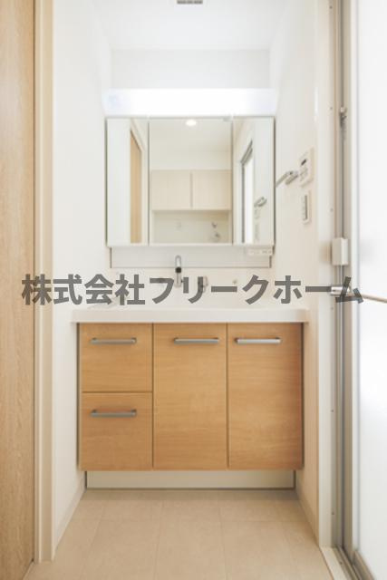 武蔵野市中町２丁目の賃貸マンションの洗面所|※写真は同タイプ住戸です。