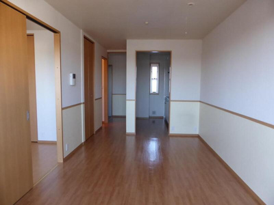 【居間・リビング】 | プライムコート豊春 | おしゃれなリビングです