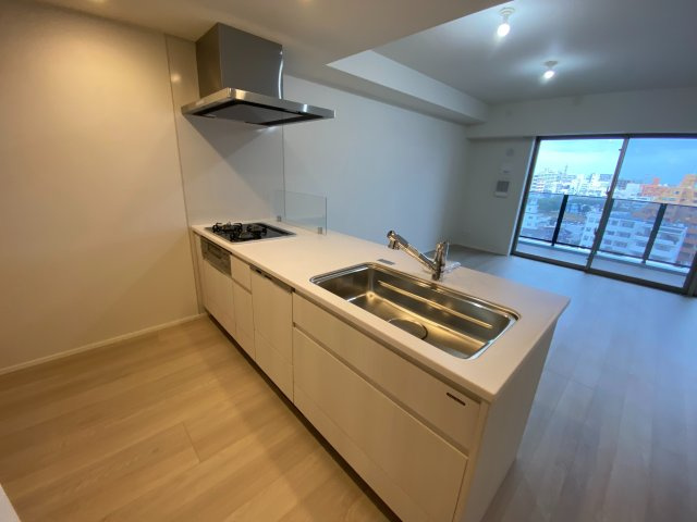 【民泊可能】ブランシエラ那覇開南プレミストのキッチン