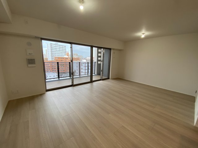 【民泊可能】ブランシエラ那覇開南プレミストの居間・リビング