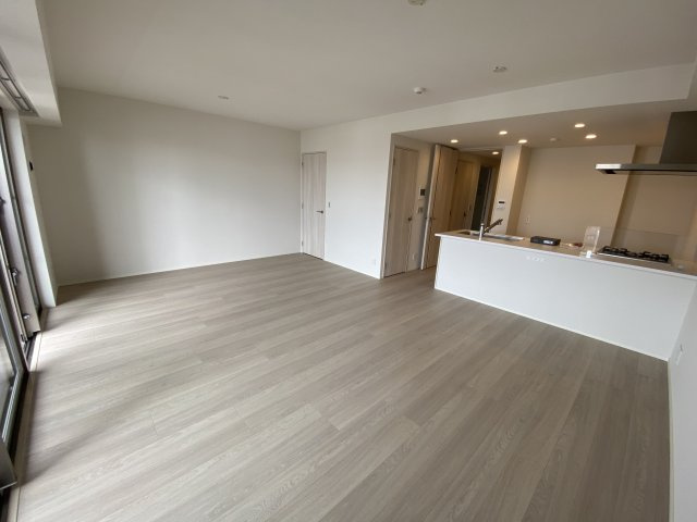 【民泊可能】ブランシエラ那覇開南プレミストの居間・リビング