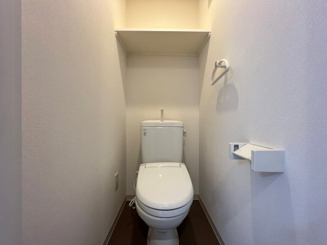 フロンティアタワー九条Ⅲのトイレ