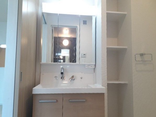 プランドール日比野の洗面所