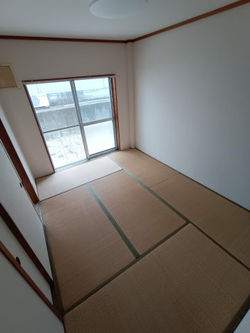 キャッスル大林の和室