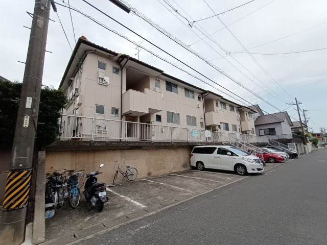 キャッスル大林の外観