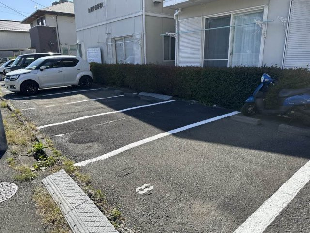 加賀野壱番街 Ｄの駐車場