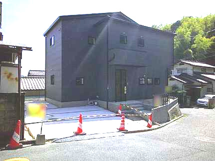 廿日市市上平良字郡塚の外観