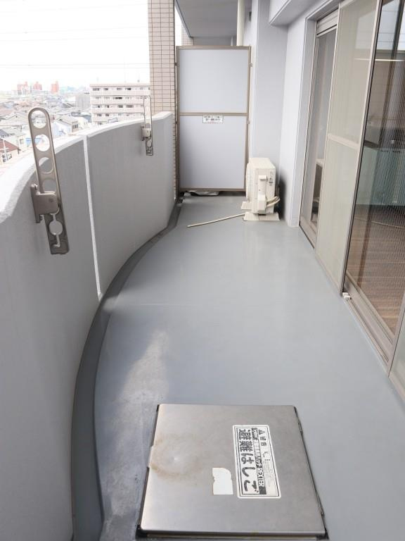コンフォール東花園のバルコニー