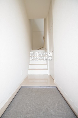 【玄関】 | アルトゥーラアイ | ゆったりとした玄関