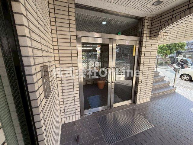 パークサイド上本町駅前のエントランス