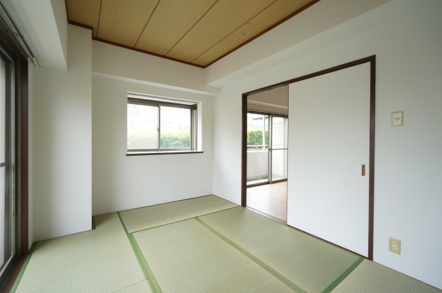アメージングエステートの和室|お部屋探しはスクレイルにお任せ下さい！