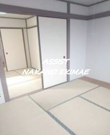 西山アパートの寝室