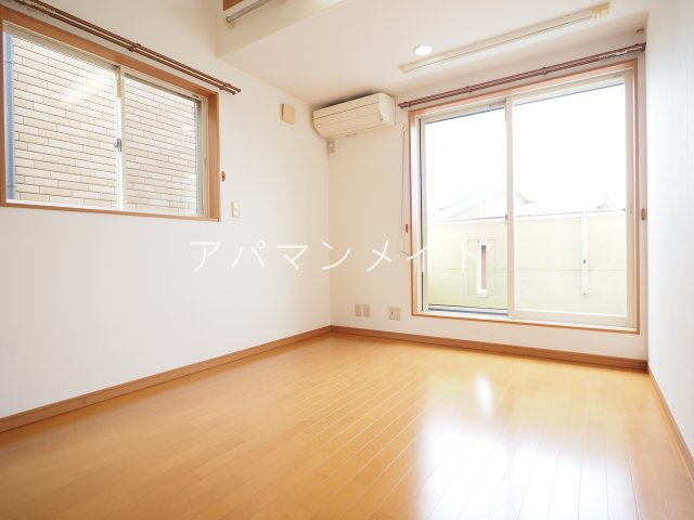 【寝室】 | アネシス戸塚 | フローリングです