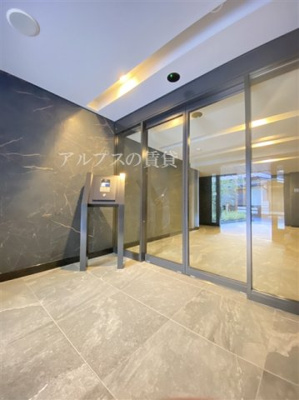 【エントランス】 | プレサンス横浜大通り公園