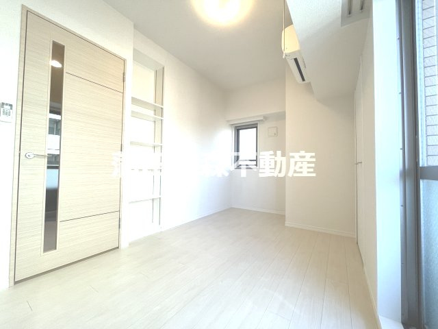 スカイコートパレス蒲田の居間・リビング