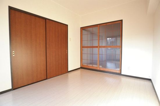 ポートシティ高木Ⅱのその他|きれいな洋室です