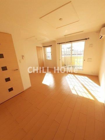 ジベルニーⅠの居間・リビング|当社、チルホームのHPもご覧ください(^^)/物件情報多数♪