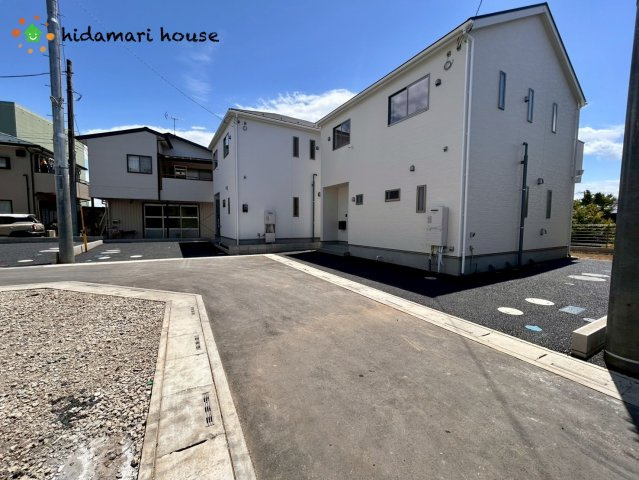 上尾市領家第2　新築戸建　クレイドル03の前面道路含む現地写真