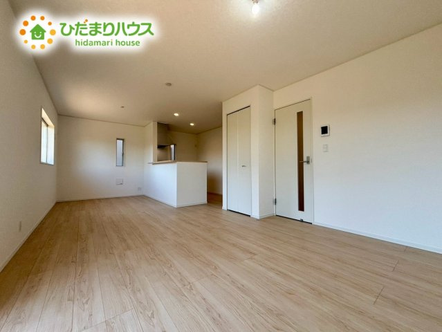 上尾市領家第2　新築戸建　クレイドル04の居間・リビング|LDK：18.7帖