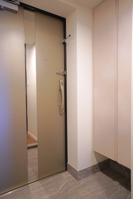 ベルファース神田神保町の玄関|※写真は同タイプ住戸です。