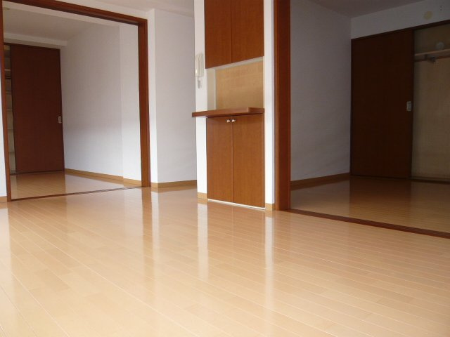 エスポワールⅢの居間・リビング