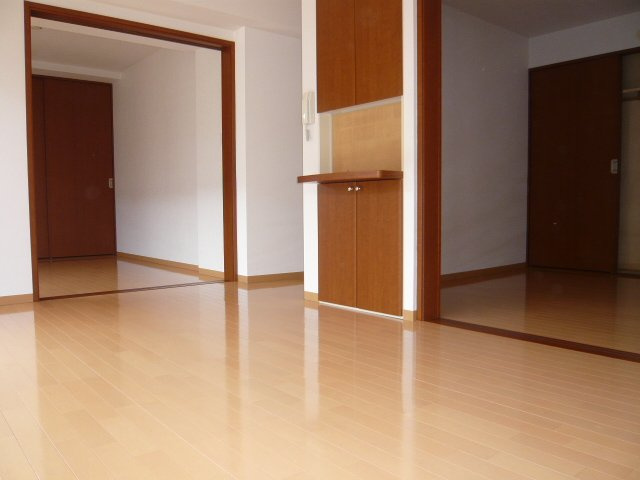 エスポワールⅢの居間・リビング