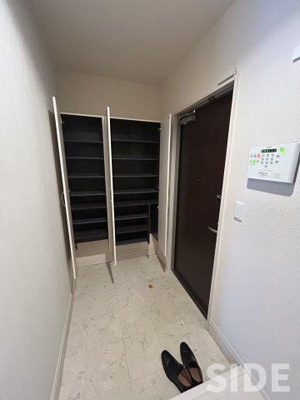 【玄関】 | アイリス城北
