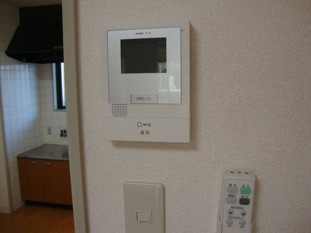 ハーベスト大和通のセキュリティ|カメラ付インターホン
