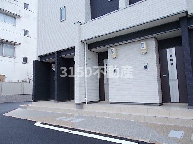 シュエット　アンのエントランス