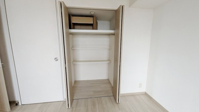 タワーズイーストの収納