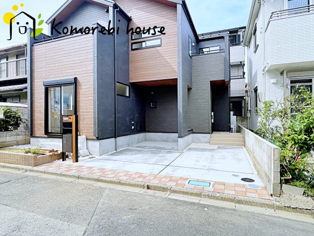 さいたま市北区大成町４丁目　新築一戸建て　ブルーミングガーデン　01の駐車場|駐車場です