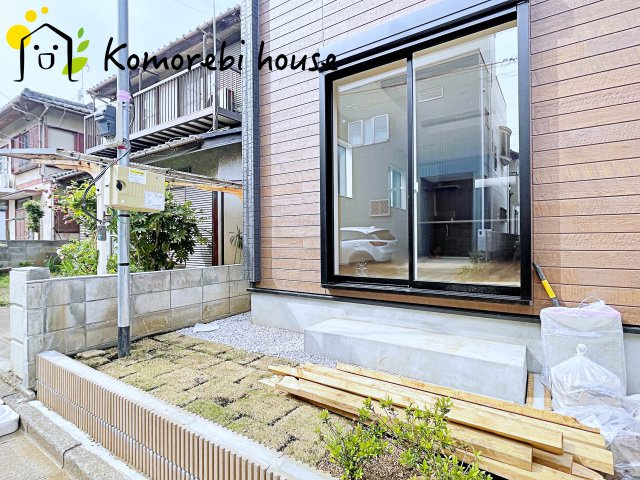 さいたま市北区大成町４丁目　新築一戸建て　ブルーミングガーデン　01の庭|お庭でゆったりと過ごせます