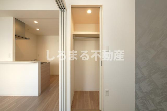 セレニテ難波ミラク壱番館の収納