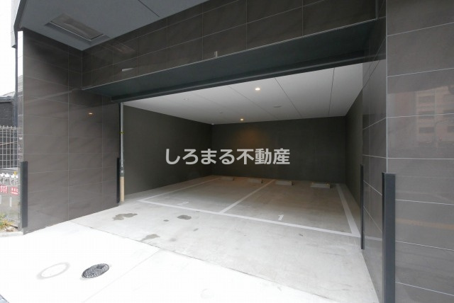 セレニテ難波グランデノールのエントランス