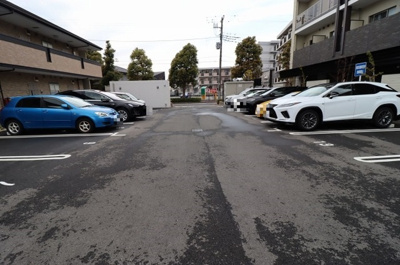 【駐車場】 | フェリス コート | 駐車場