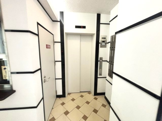 Dolce Vita 王子公園の玄関