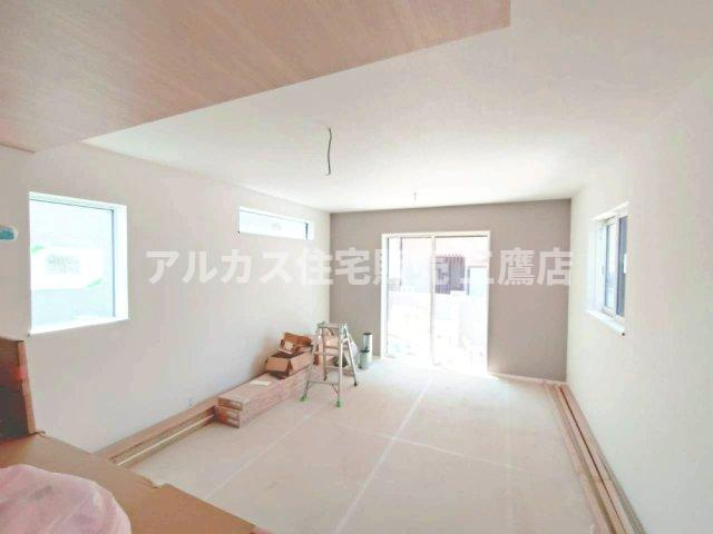 中央線 武蔵境駅 10分 新築戸建 武蔵野市関前2丁目の居間・リビング