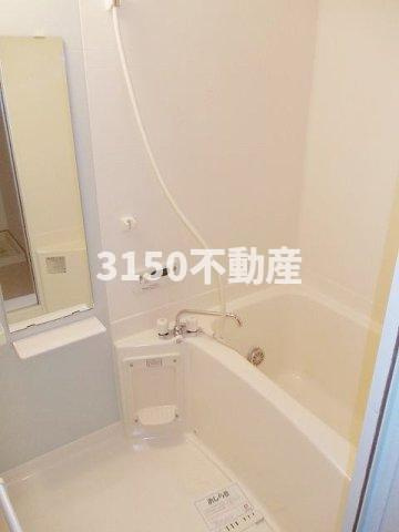 リーフィ弐番館Ｂの浴室