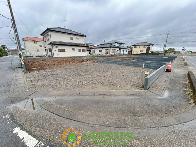 加須市三俣1丁目　新築一戸建て　05　リーブルガーデンの駐車場|2026/３/２６　撮影