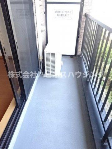 ブリーズ・ベルのバルコニー