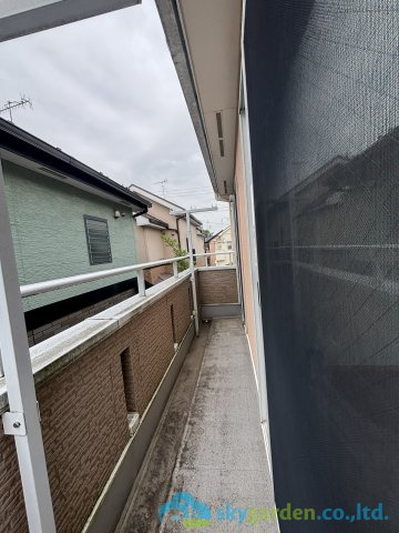 平塚市長持　中古戸建のバルコニー