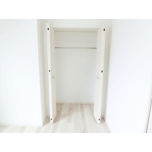 鎌倉市材木座３丁目のアパートの収納