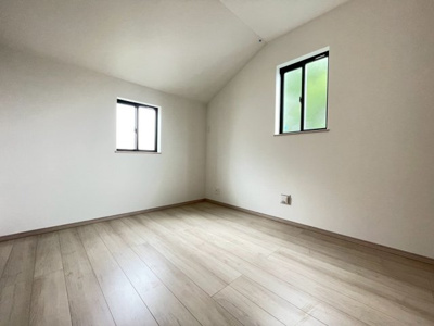 【洋室】 | 緑溢れる玉川上水緑道至近！立川市砂川町6丁目　新築戸建【全2棟】