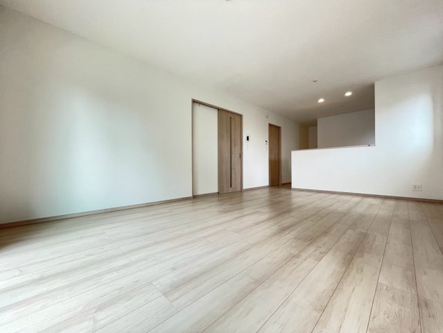 緑溢れる玉川上水緑道至近！立川市砂川町6丁目　新築戸建【全2棟】の画像