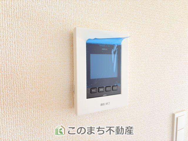 ブルーミングガーデン宇都宮市泉が丘7丁目の設備|モニタ付きインターホンで防犯面もしっかり安心♪